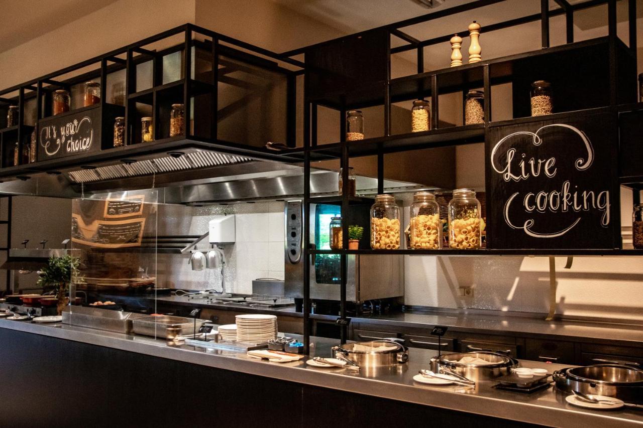 Van Der Valk Hotel Hoorn Хорн Екстериор снимка