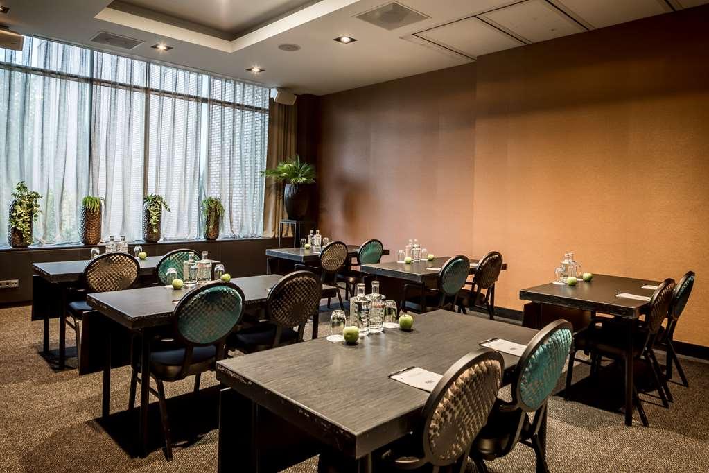 Van Der Valk Hotel Hoorn Хорн Интериор снимка
